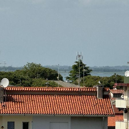 Ca' Vittoria Appartement Lignano Sabbiadoro Buitenkant foto